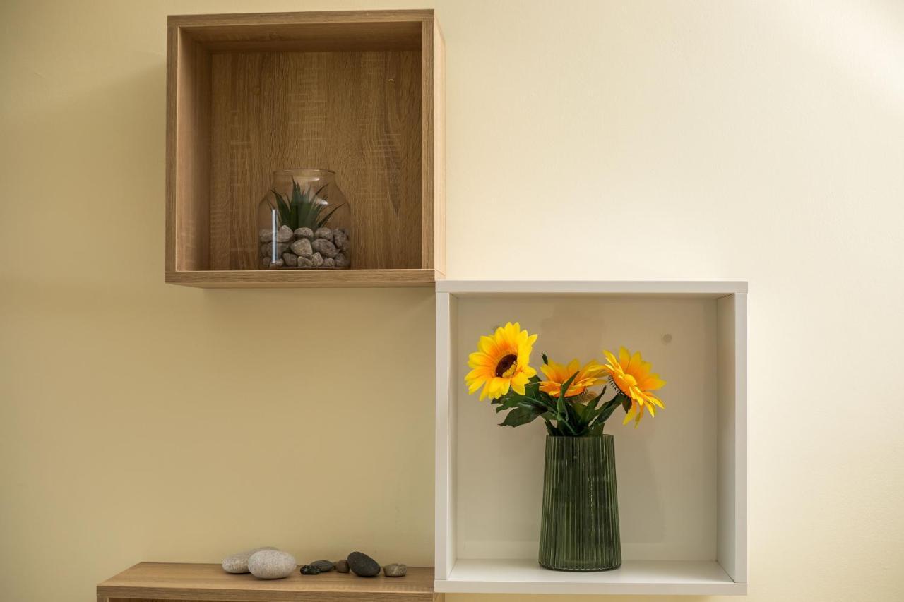 Eden Sunflower - Luxurious With Sea View Lejlighed *